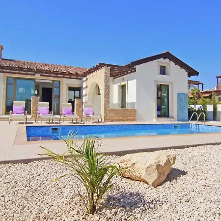 Athkyb20 Vilă Ayia Napa